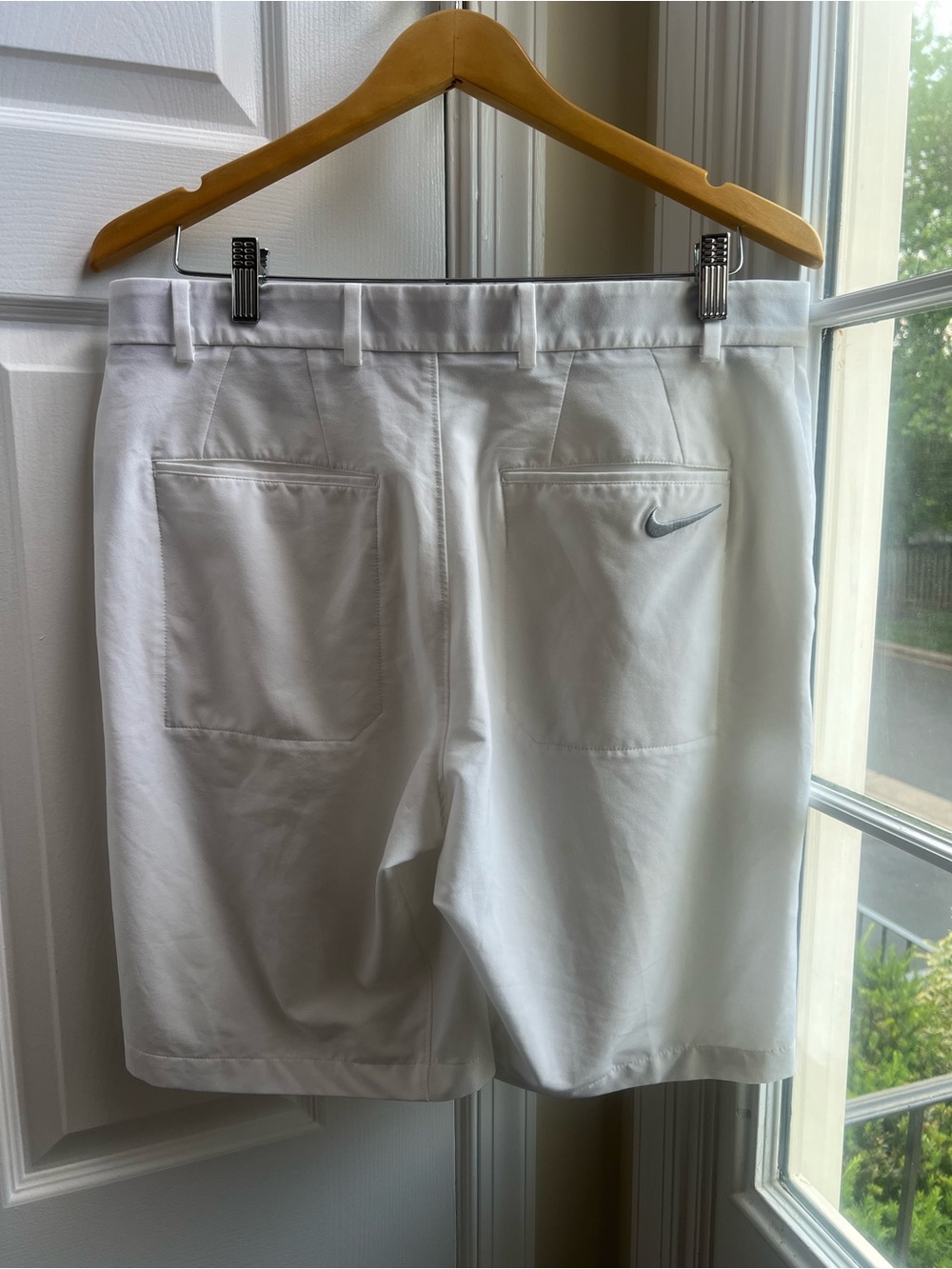 Nike Golf Dri-FIT White Performance Golf Shorts Men’s Size 34 - Picture 3 of 8